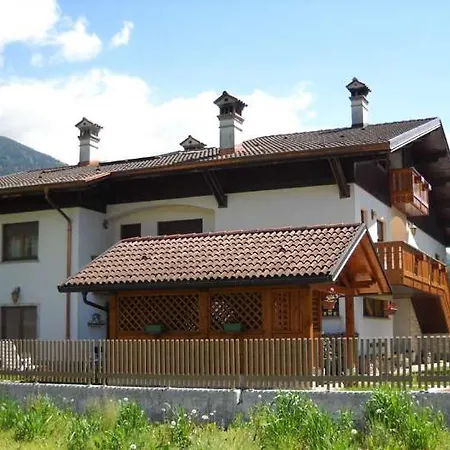 Oda ve Kahvaltı L'isola Delle Rose