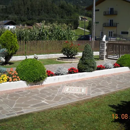 Frühstückspension L'isola Delle Rose Sovramonte