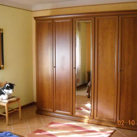 L'isola Delle Rose Oda ve Kahvaltı Sovramonte