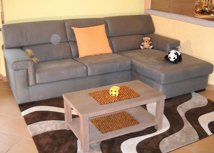 L'isola Delle Rose Frühstückspension Sovramonte