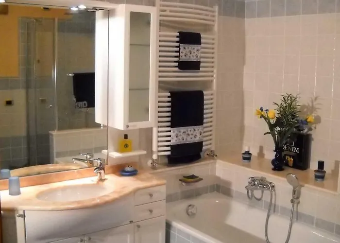 L'isola Delle Rose *